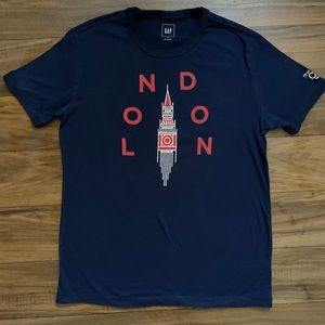 GAP Graphic Tee T-Shirt Size Small